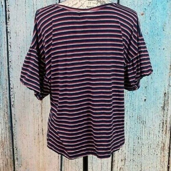 ✨2xHP✨BOBEAU
Knit Bubble Sleeve Tee✨ - Picture 10 of 11